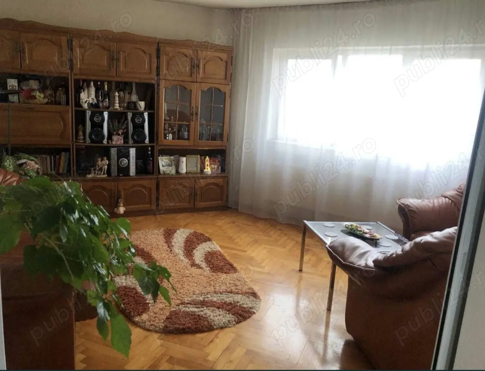 Vând sau schimb apartament  Vând sau schimb apartament