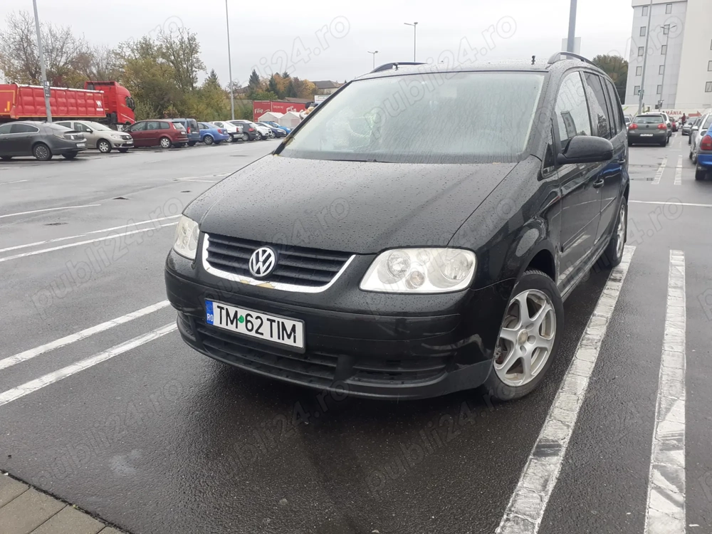 Vând vw touran 2.0 tdi 
