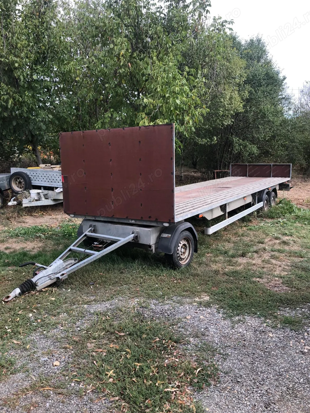 Remorca cu axa viratoare BORO