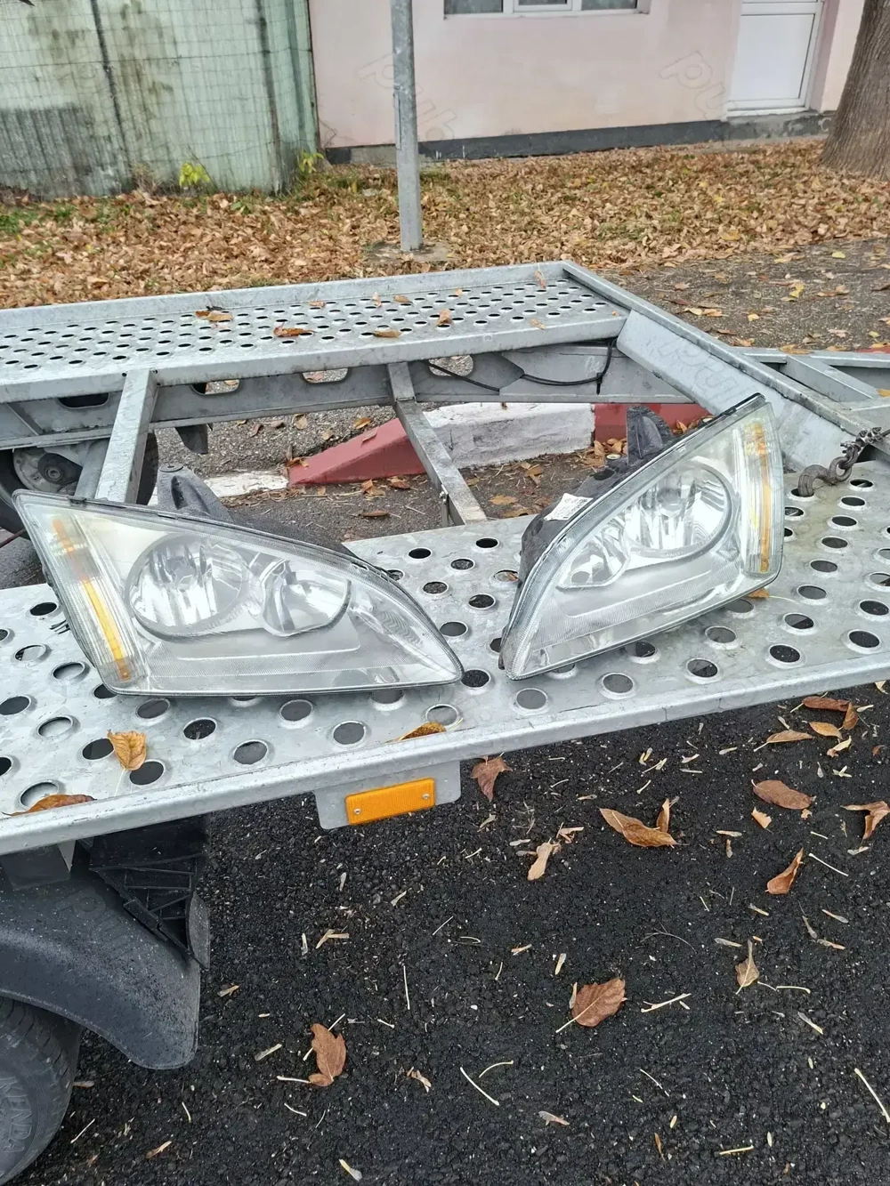 Far stanga -dreapta ford focus 2 fabr 2006