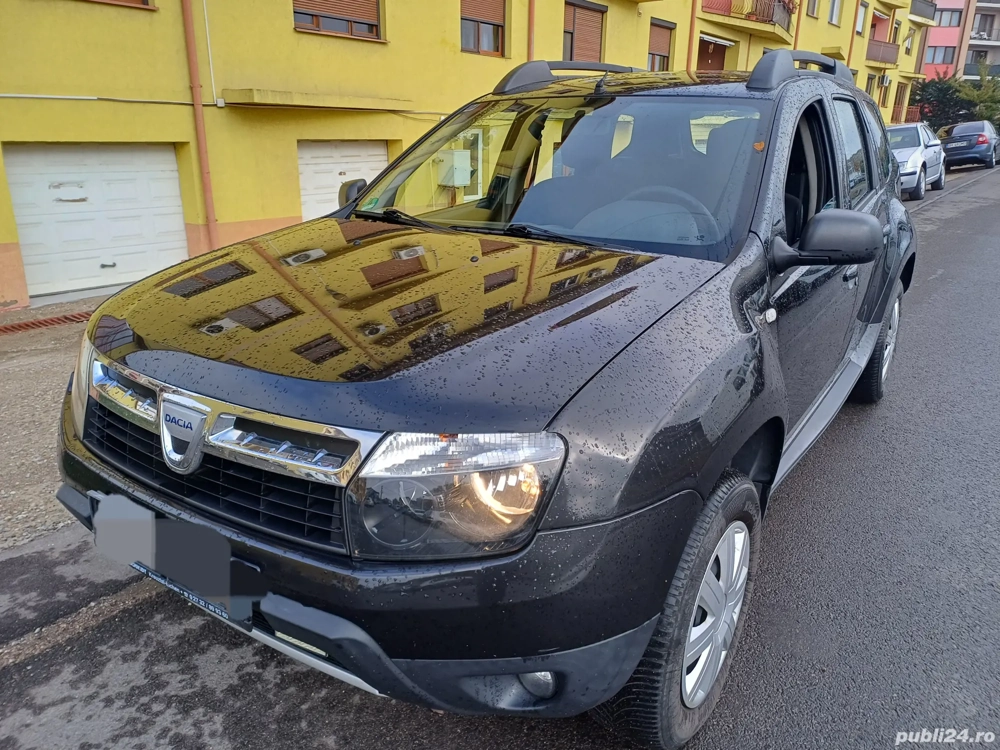 Dacia Duster   1.6benzina 4 4  2011.  130.000km  Unic proprietar.  Mai multe detalii telefonic.  Zer