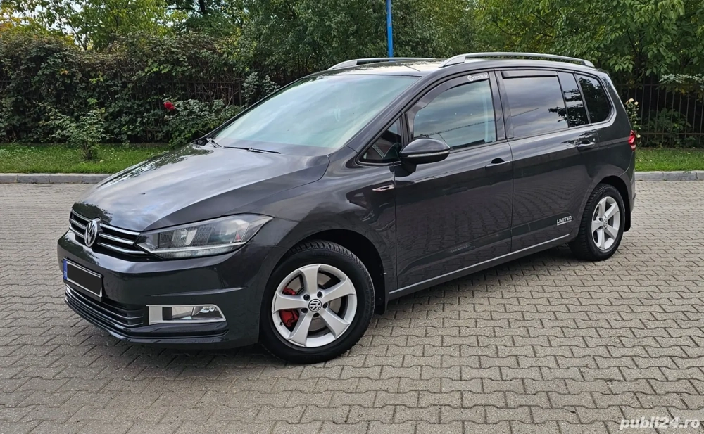 VW Touran Hightline motor 1,6 diesel 115CP, an fab 2018