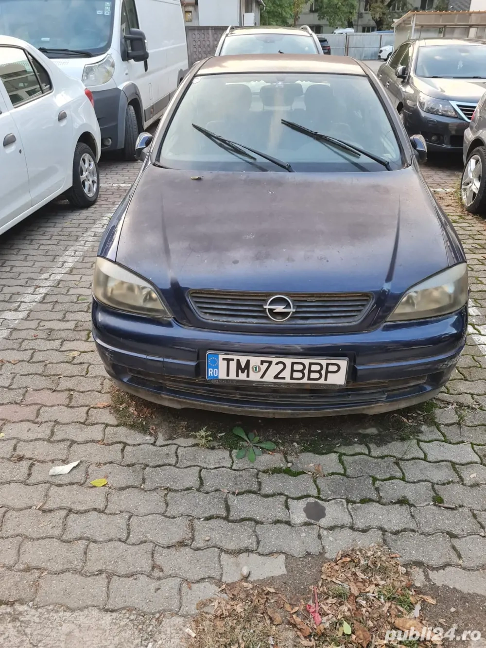 Vând 2 masini un Opel Astra G si un Audi A4