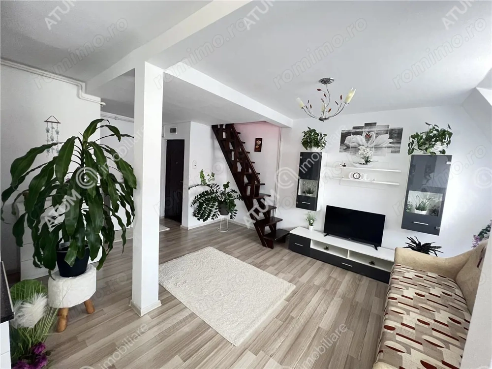 Apartament cu 3 camere pe strada Semaforului din Sibiu