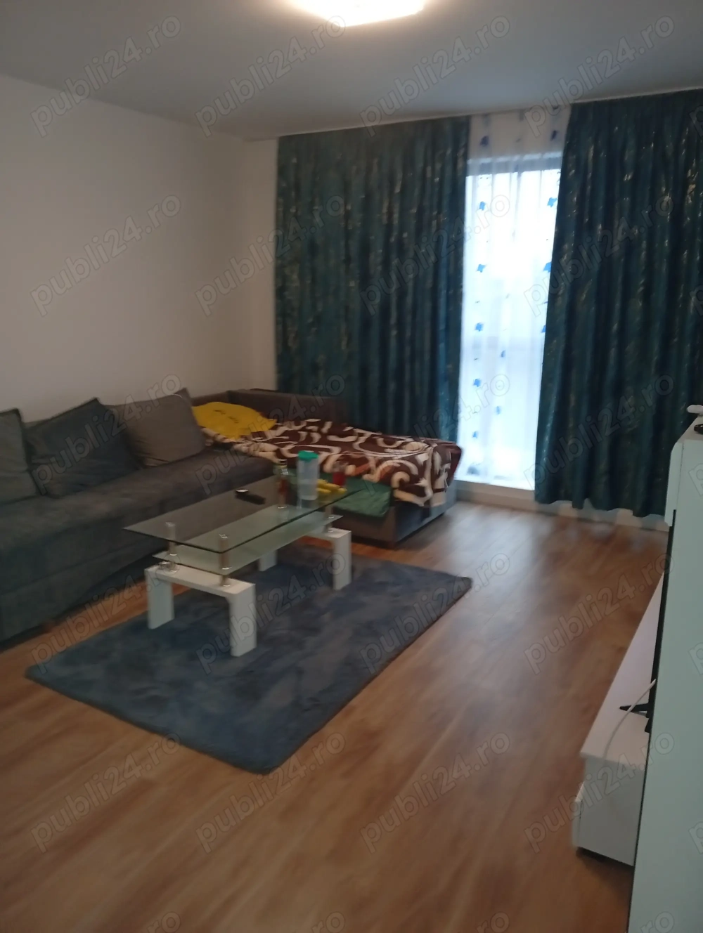 Închiriez garsonieră regim hotelier  Închiriez garsonieră regim hotelier