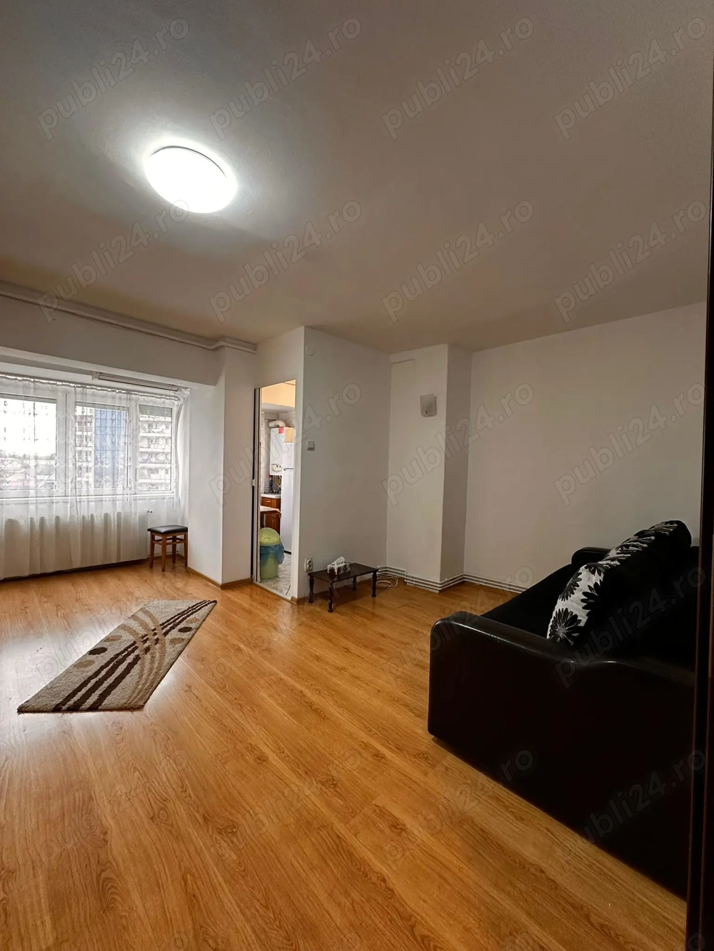 Inchiriez garsoniera in bloc de apartamente dispo imediat