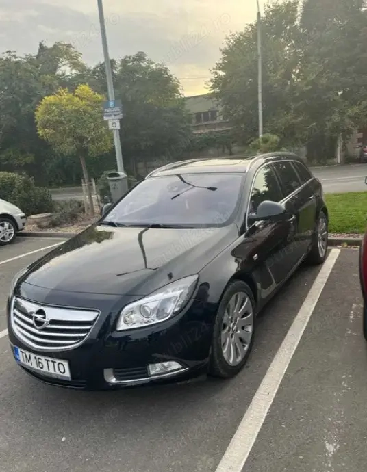 Opel Insignia Sports Tourer Biturbo 4x4 195 CP hp