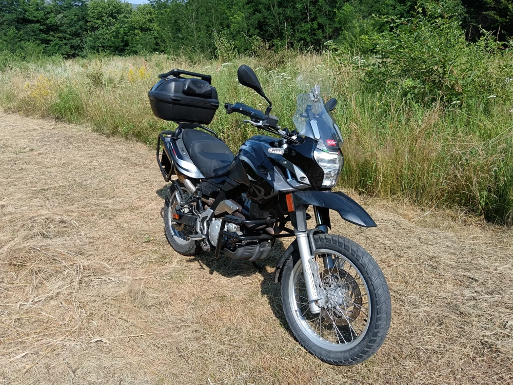 Motocicleta Aprilia Pegaso Trail 650