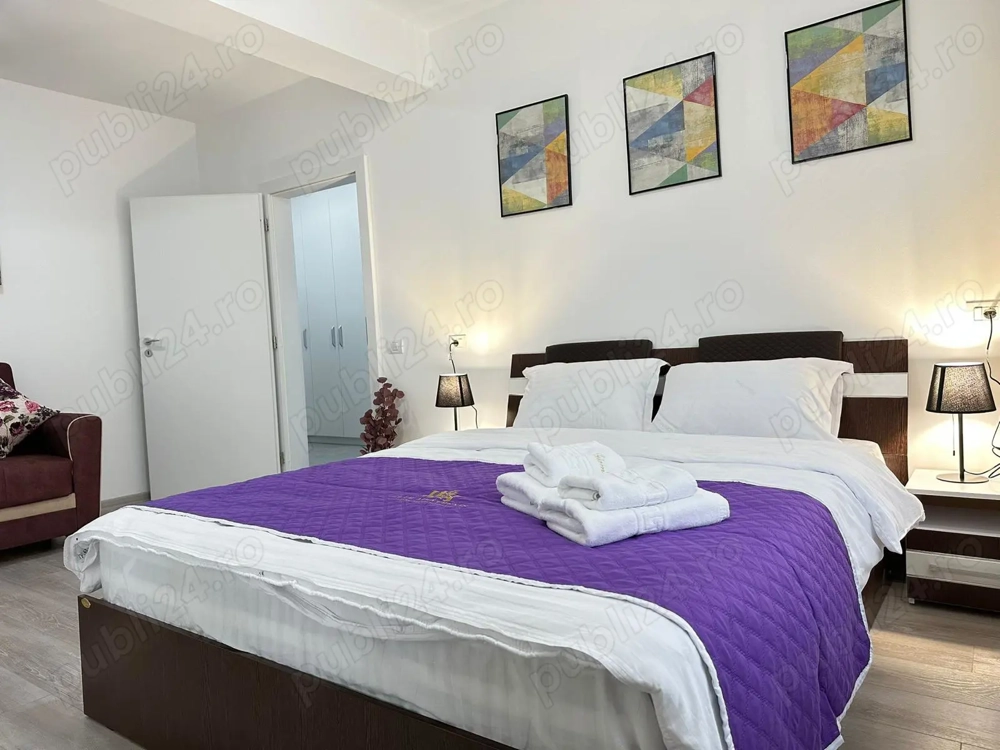BV GLAM APARTMENTS Cazare Apartamente 1-2-3 cam Regim Hotelier Coresi
