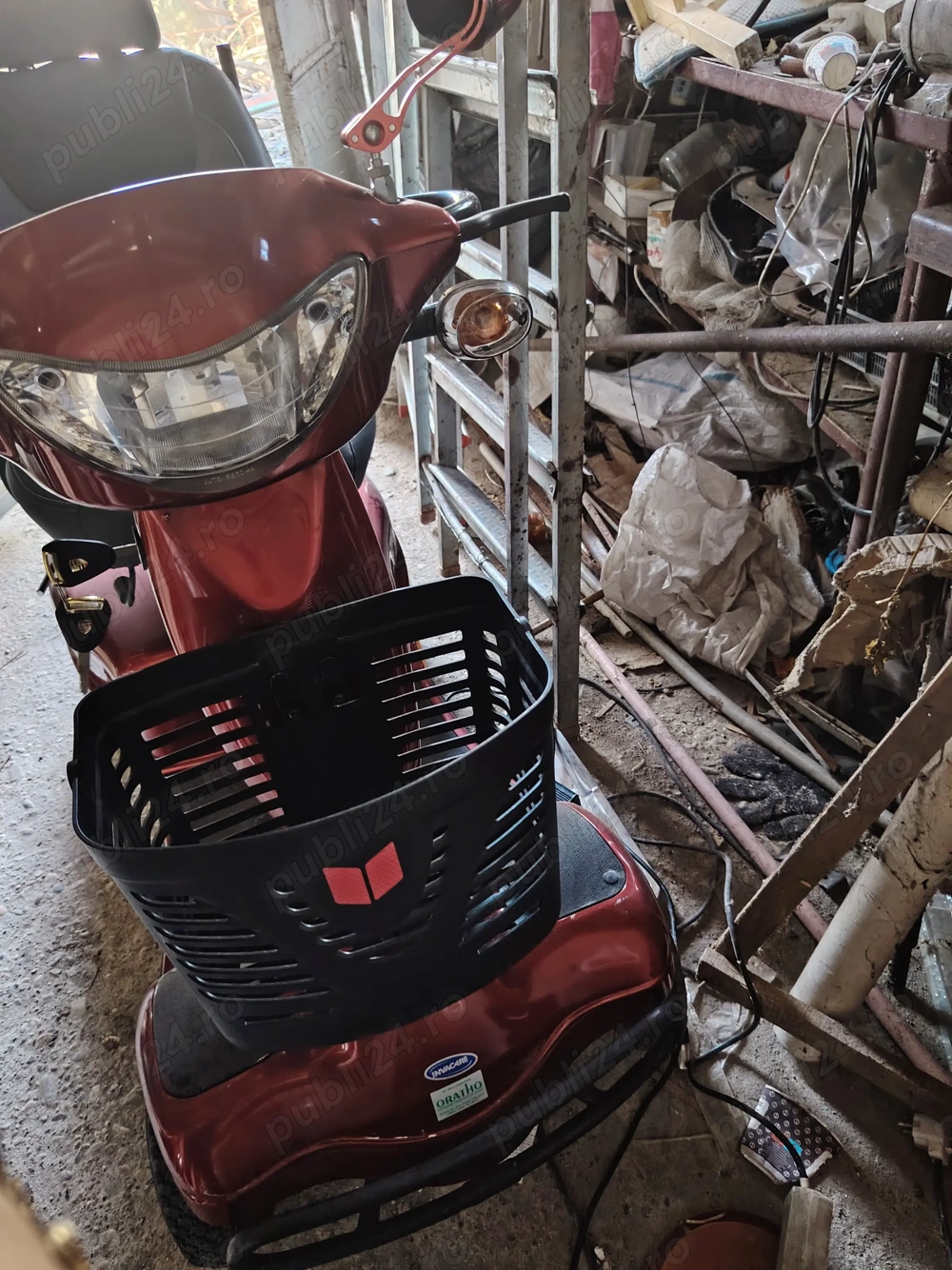 Mașina electrică persoane cu dizabilități 