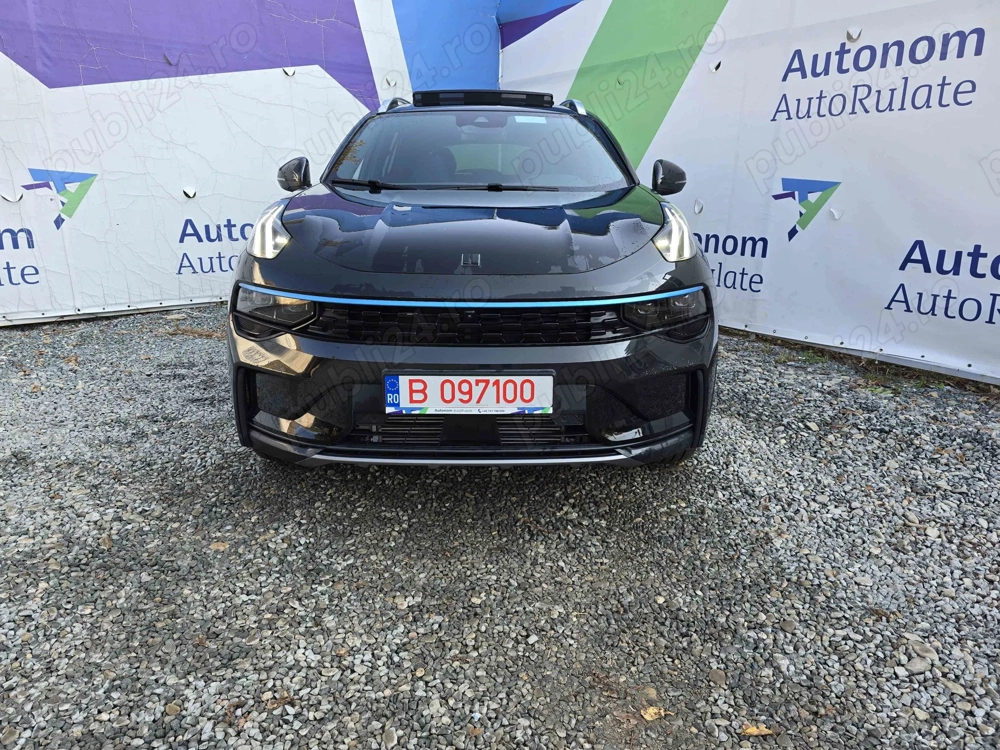 Lynk&Co 01 Lynk&Co 01