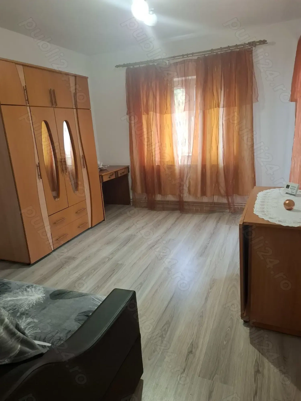 Garsoniera de închiriat 