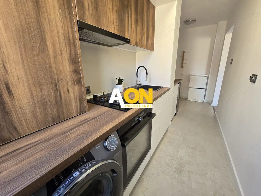 Apartament 3 Camere, Decomandat, Bd. Transilvaniei