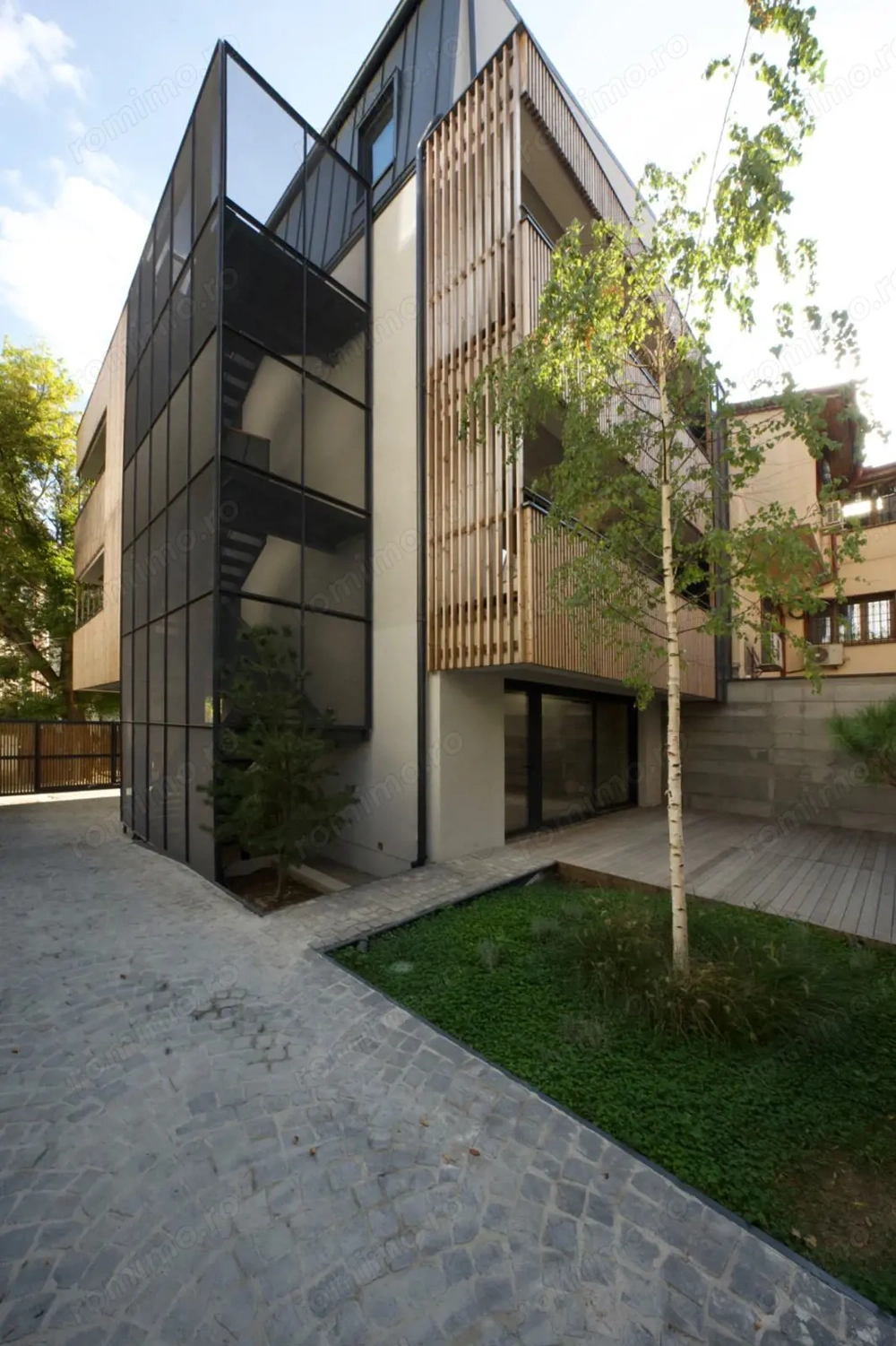 SPLENDID SI RAR - de vanzare DUPLEX LUX in Dorobanti