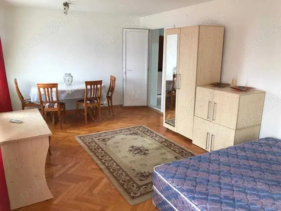 3 Camere Copou - Gaudeamus 