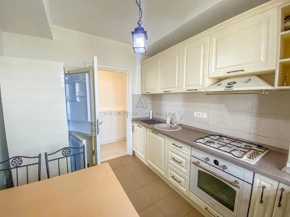 2 camere Ozana I Loc parcare I Boxa