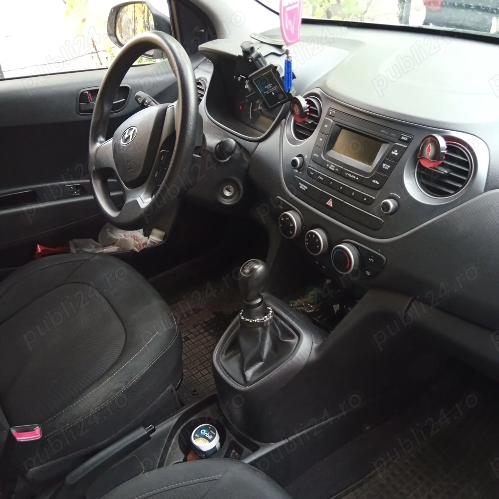 Vand auto Hyundai i10 alb