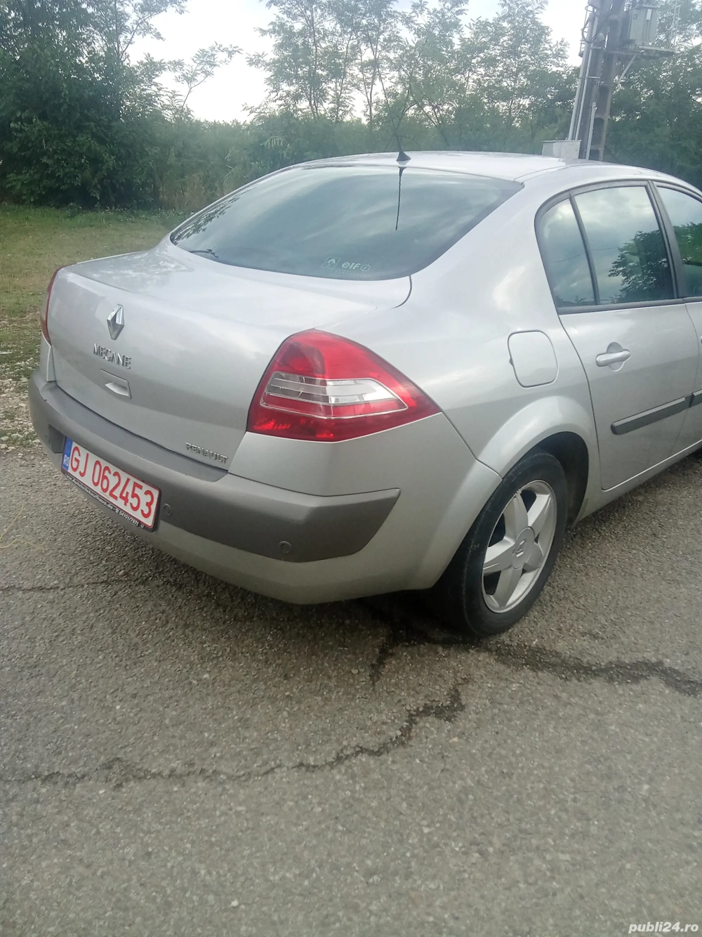 vând Renault Megane 2 hidramata 