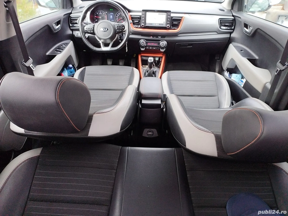 Kia Stonic Crosover 1.6 diesel 2018 euro6