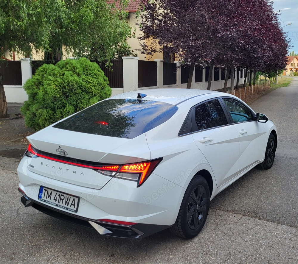 Hyundai Elantra 2022 Benzina 1,6 Euro 6 LKA LED Virtual Cockpit - unic Proprietar