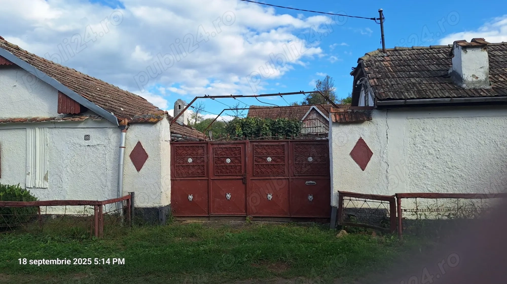 Casă de vânzare în Țichindeal, 35 km de Sibiu Casă de vânzare în Țichindeal, 35 km de Sibiu