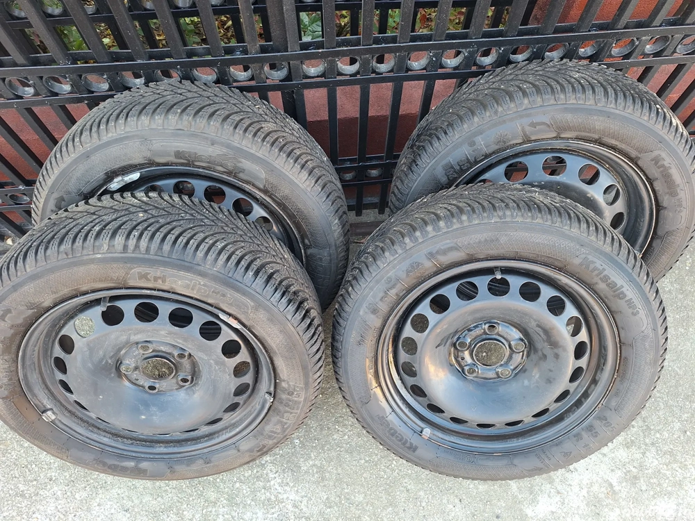 Jante cu cauciucuri IMPECABULE