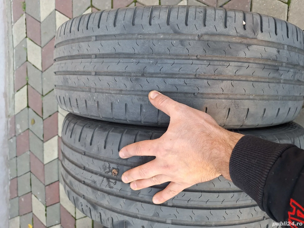 Continental 215 60 17