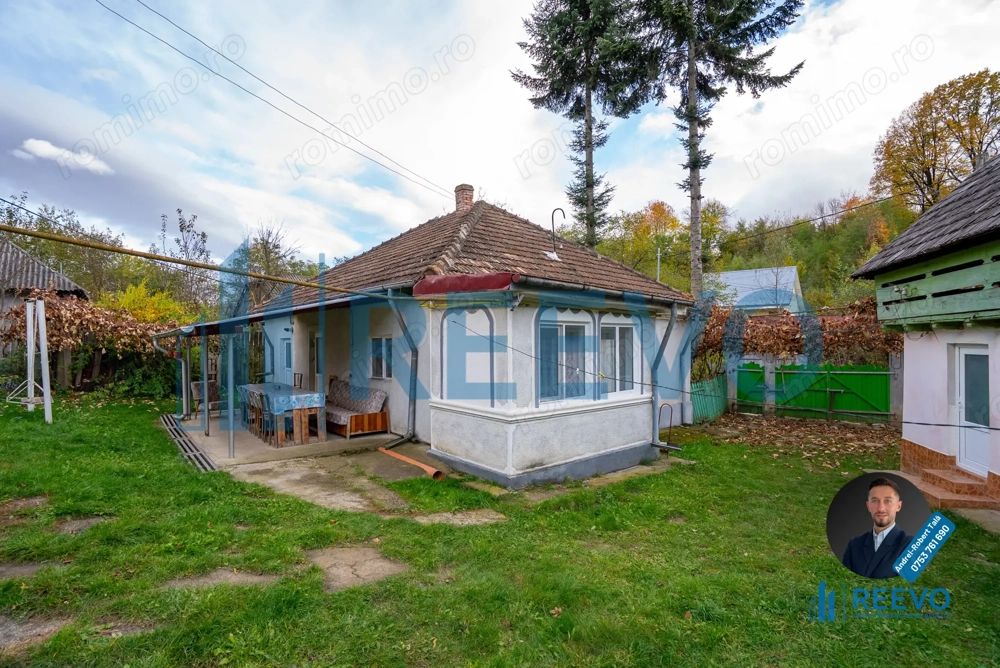 Casă de vânzare, pe Str.  Profesor Doctor Bgdasar nr. 1, Bacău. Comision 0%!