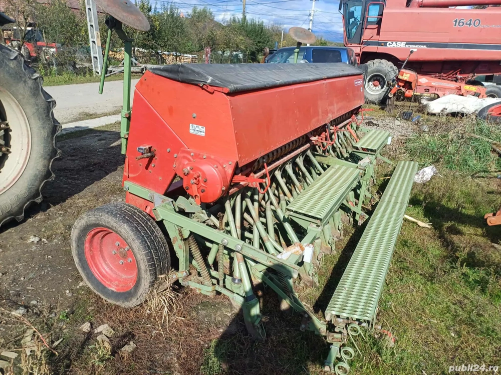 Semanatoare păioase 