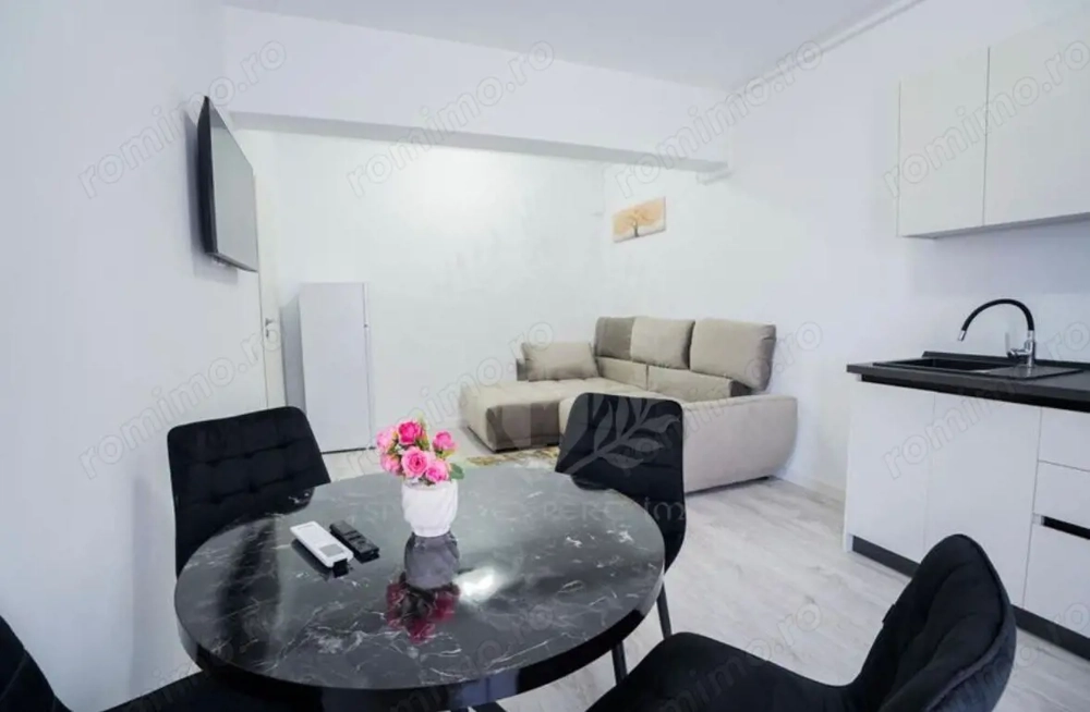 2 CAMERE // REAL RESORT // PRIMA INCHIRIERE