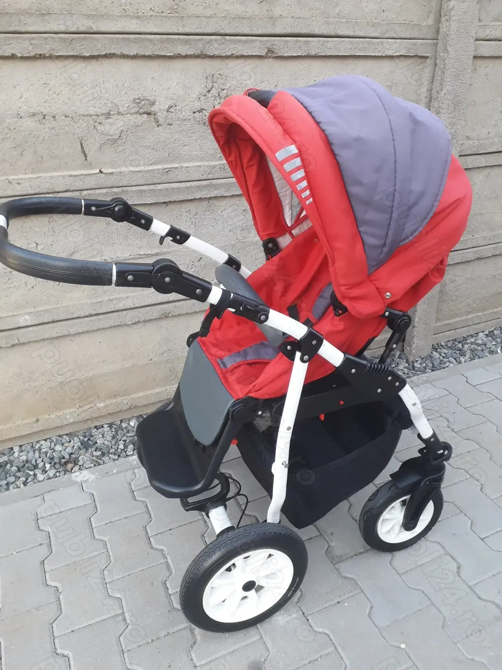 Vând cărucior copii 3 în 1