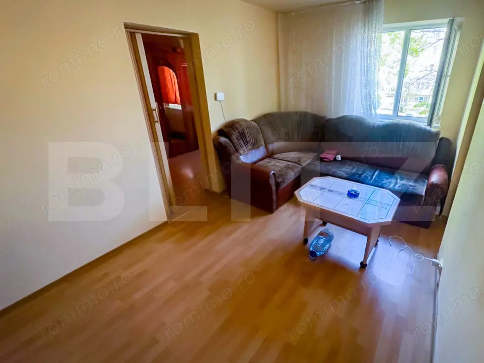 Apartamanet 2 camere decomandat Apartamanet 2 camere decomandat