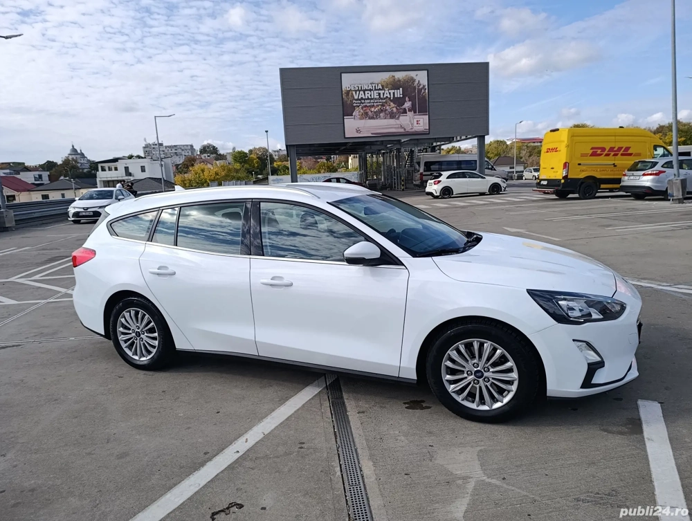 Ford Focus 1.5 diesel automat 2020 120 CP