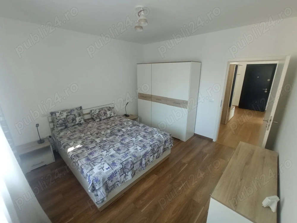 Inchiriez ap cu 2 camere - Grandis Tractorul, cu parcare, direct proprietar - comision 0%