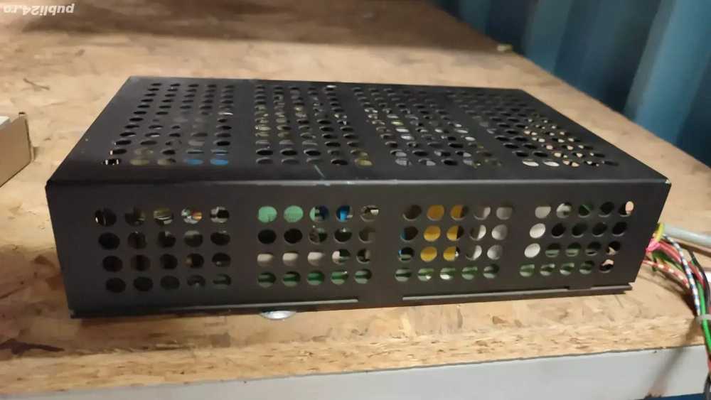 Sursa + - 12 V , 5 V