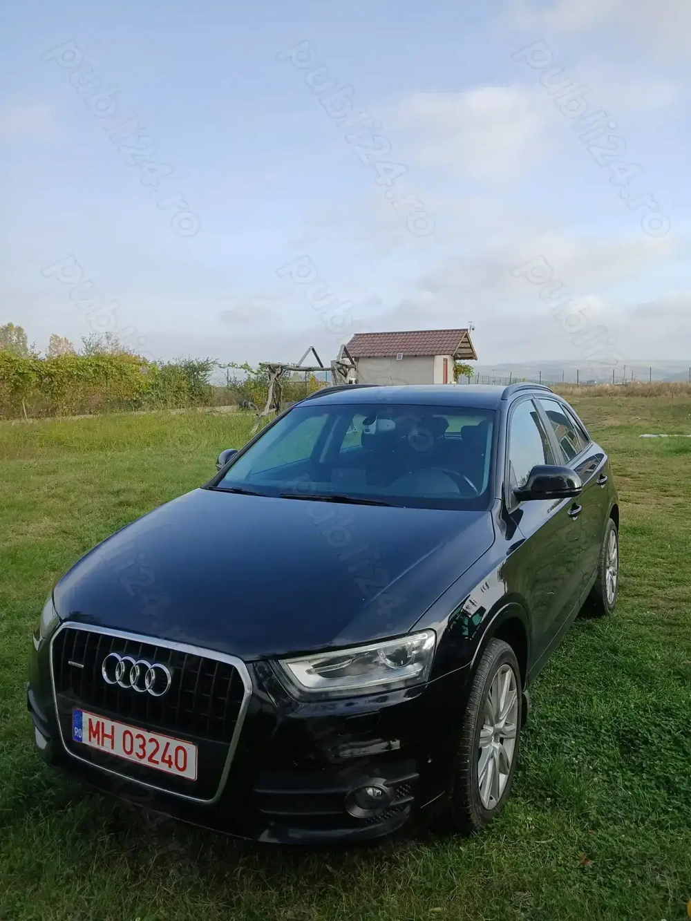 Audi Q3 Quattro  Audi Q3 Quattro