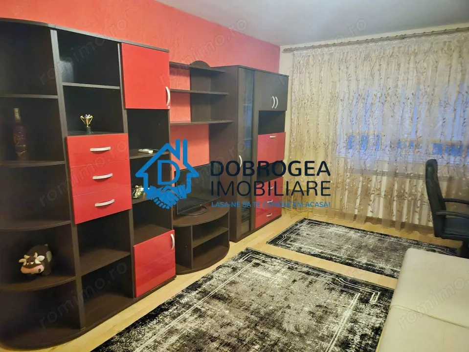 C5 - APARTAMENT 3 CAMERE ,CENTRALA GAZ, ETAJ 3