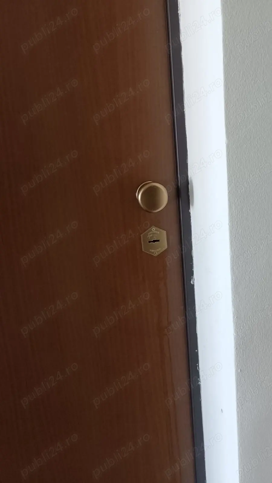 Sofer Cat B + Masina Personala - Lacatus Deblocari Usi