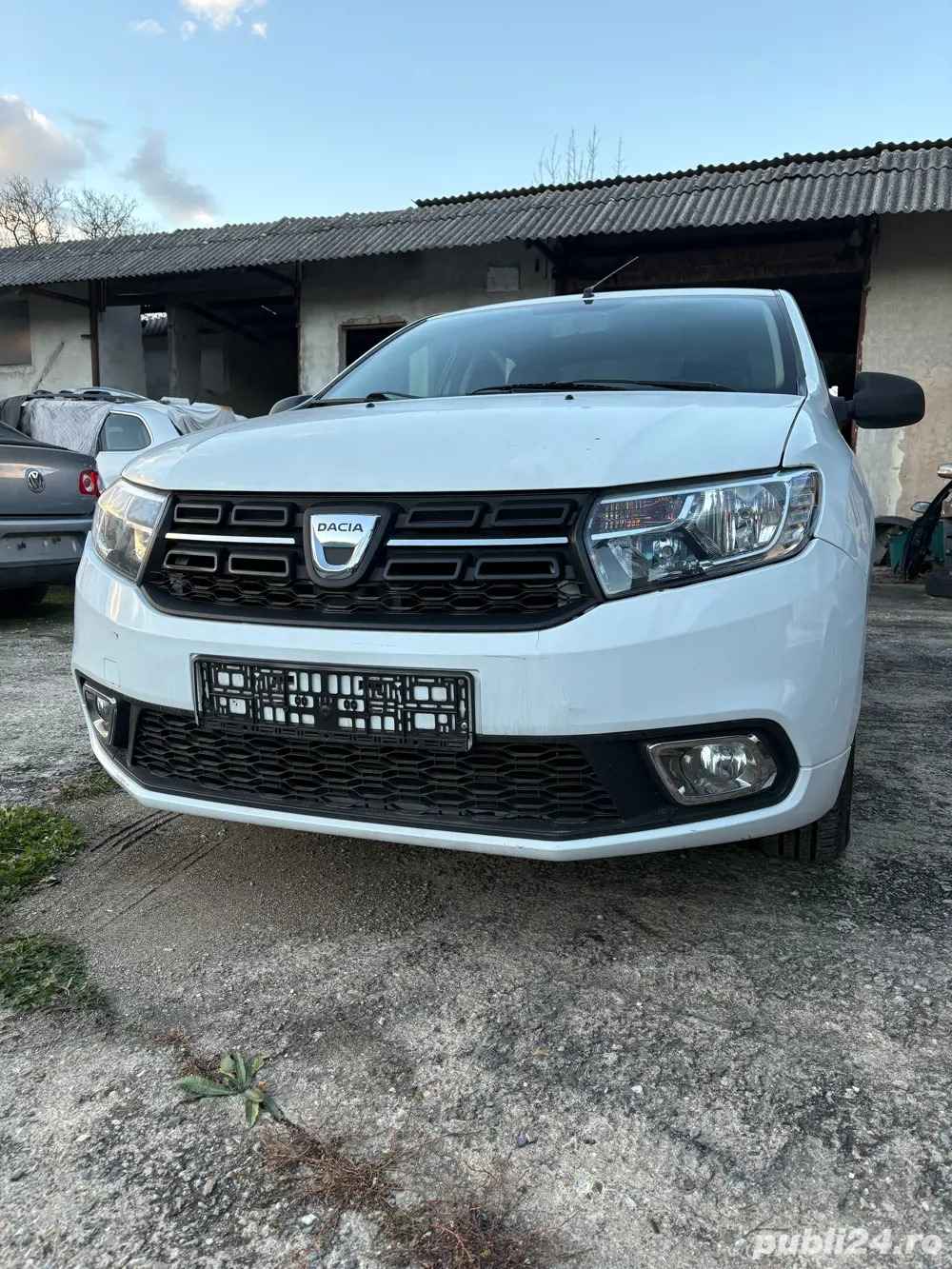 Dezmembrez Dacia Logan 2 1.2 75 cp