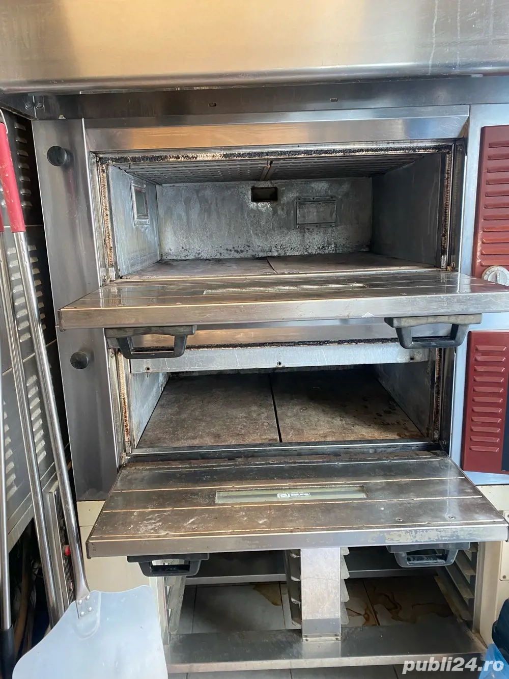 cuptor pizza pe curent