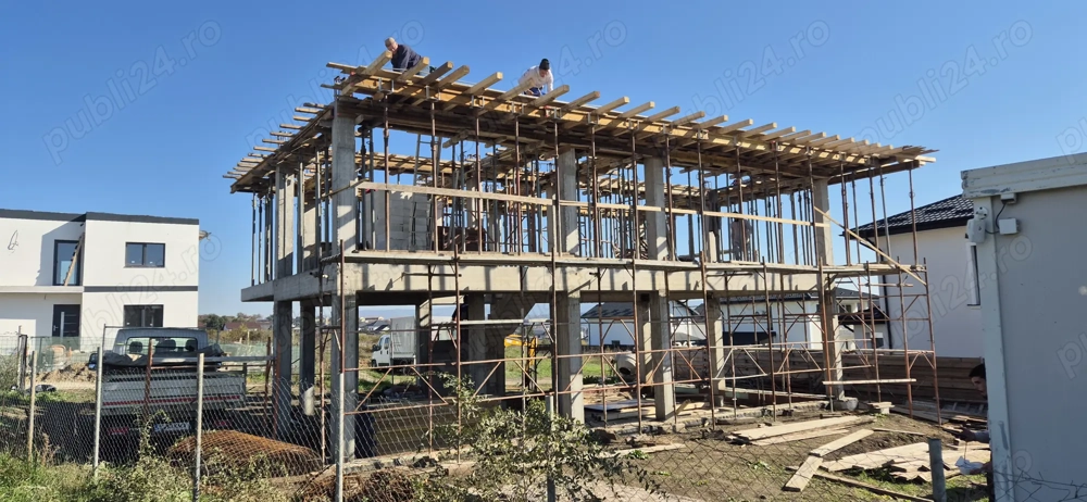 Mesrias universal in constructii