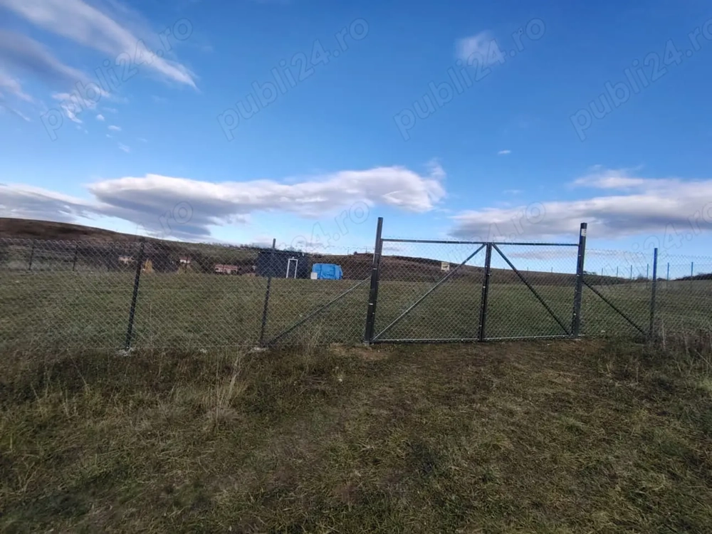 Vand teren intravilan Cluj-Napoca zona Sopor