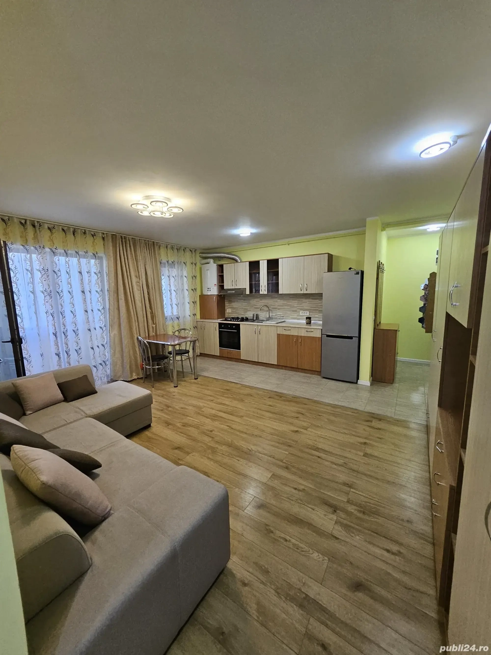 Închiriez apartament 2 camere Giroc