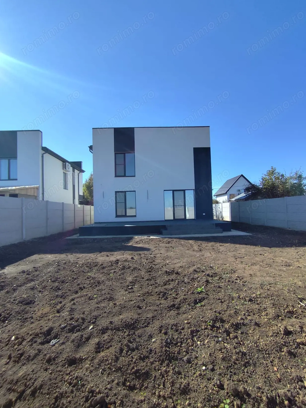 Casa Individuala Moderna-  5 camere, Gatat de Mutat Com Berceni Casa Individuala Moderna-  5 camere, Gatat de Mutat Com Berceni