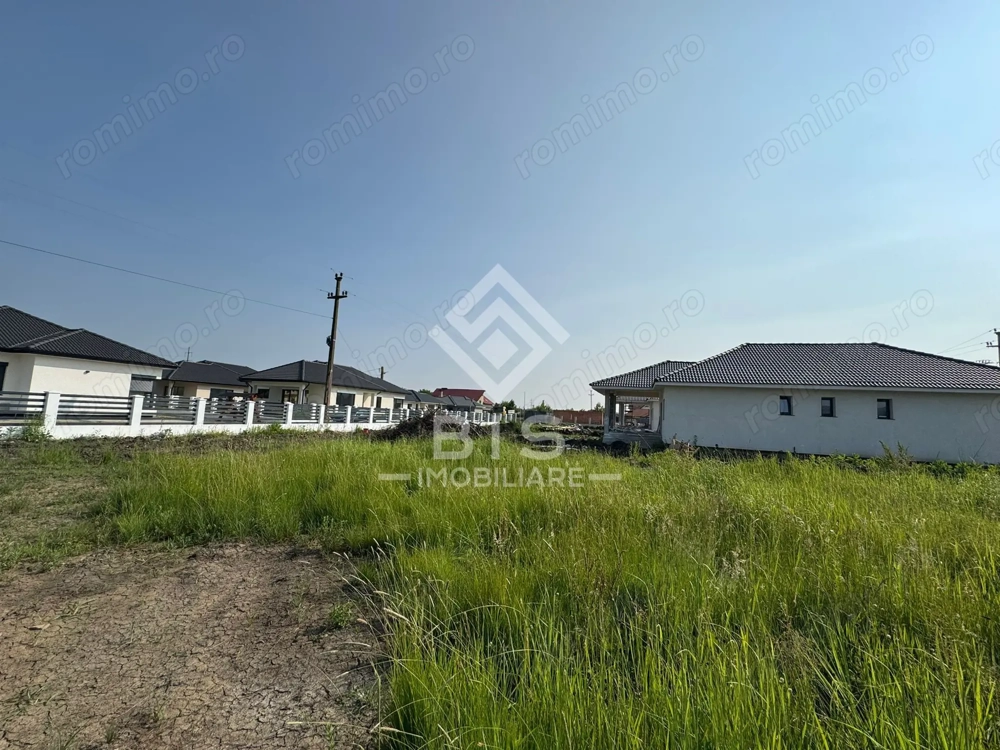 Teren intravilan 900 mp - Valea Rusului