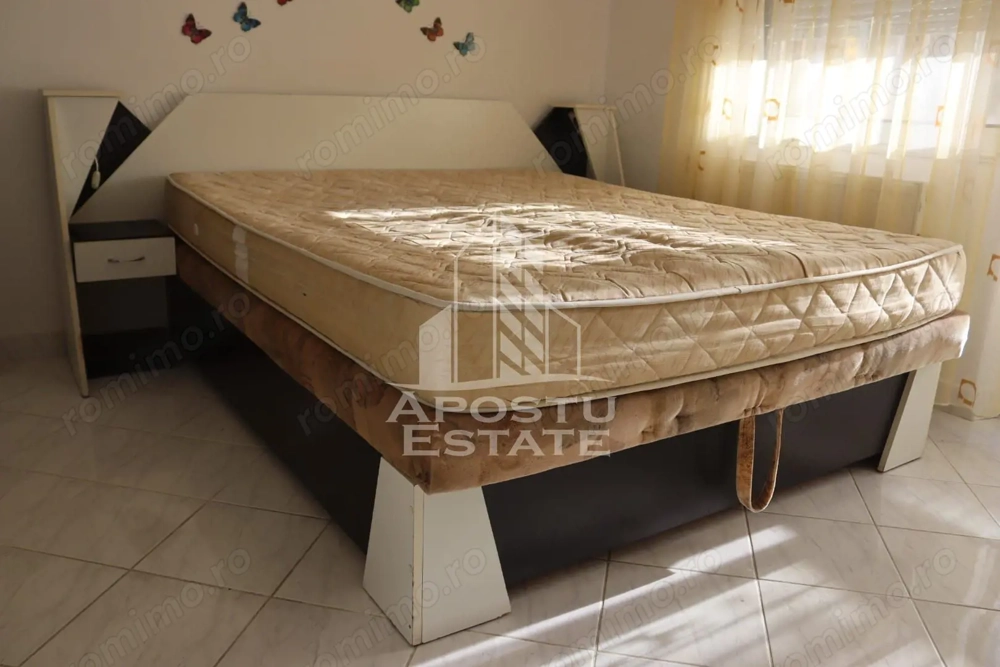 Apartament spatios cu 3 camere si 2 bai in Micalaca pe Malul Muresului