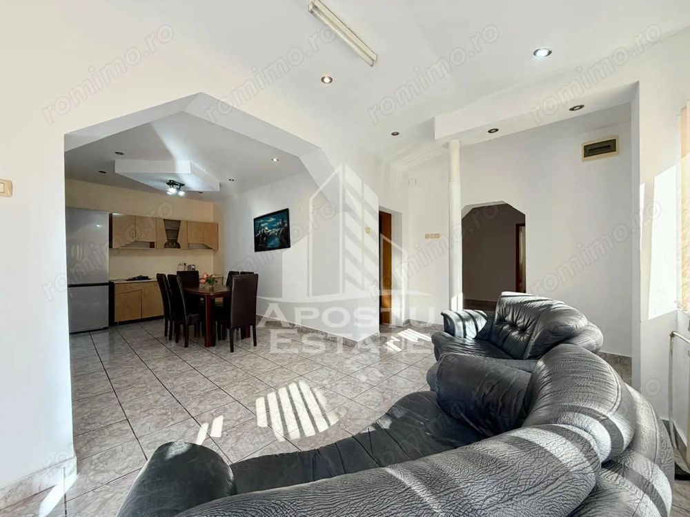 Casa individuala 4 camere,centrala proprie, semimobilata, zona Fabric