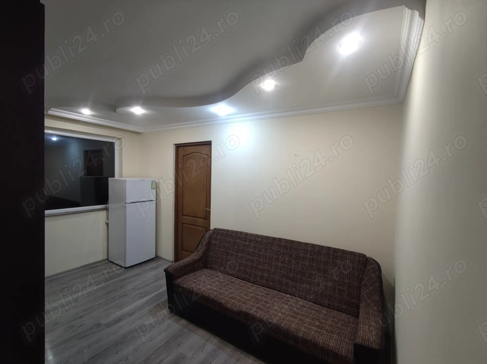 Vând apartament 2 camere zona parc(teoden) Vând apartament 2 camere zona parc(teoden)