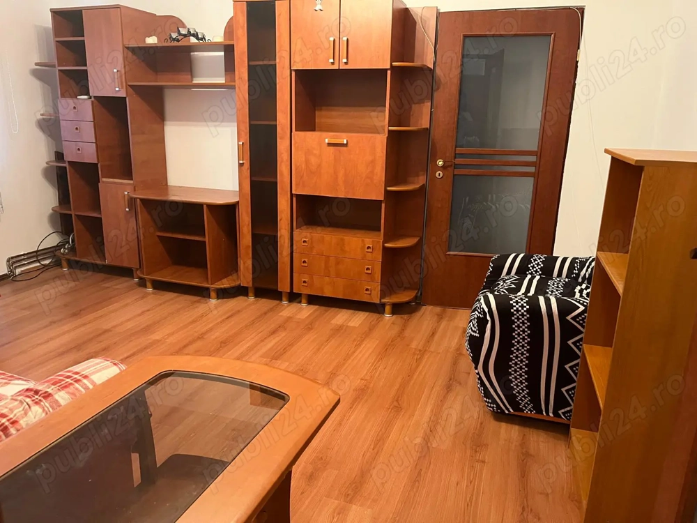 Închiriez apartament 2 camere Închiriez apartament 2 camere