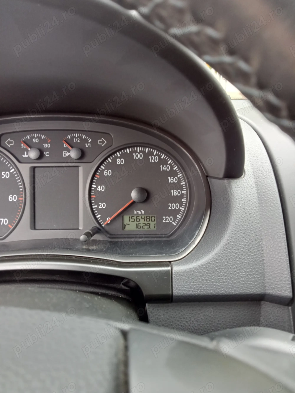 Vând ww Polo Tour 1,4 benzina  Vând ww Polo Tour 1,4 benzina